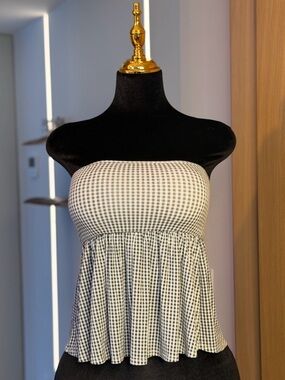 Klassy Network Gingham Peplum Tube Top | Soft Muse